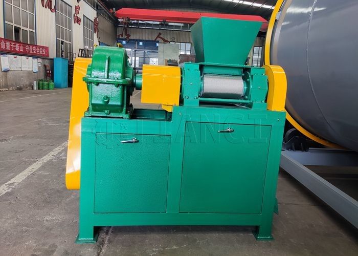 Granulator nawozów NPK do granulacji walcowej do suchego proszku o spłaszczonym lub nieregularnym kształcie