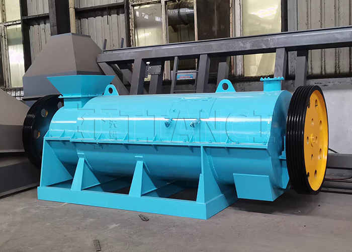 Granulator nawozów organicznych do granulacji mokrych materiałów organicznych (wytwarzanie cząstek sferycznych)