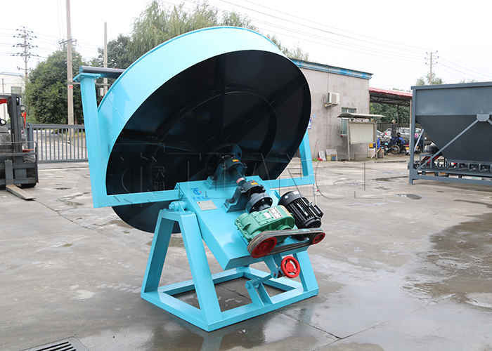 Granulator dyskowy typu mokrego do wytwarzania granulek z bentonitu w kotle
