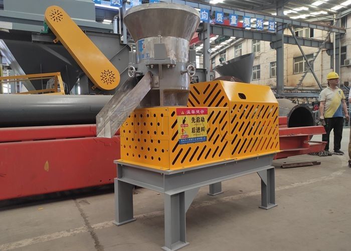 Linia produkcyjna nawozów organicznych Granulator pasz dla zwierząt Linia produkcyjna maszyny do granulowania płaskich granulatów
