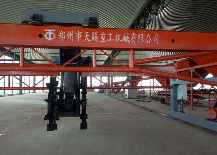 150-400m3/h Wydajność Duża przeciąg obrotowy kompost obracający maszyna Koło