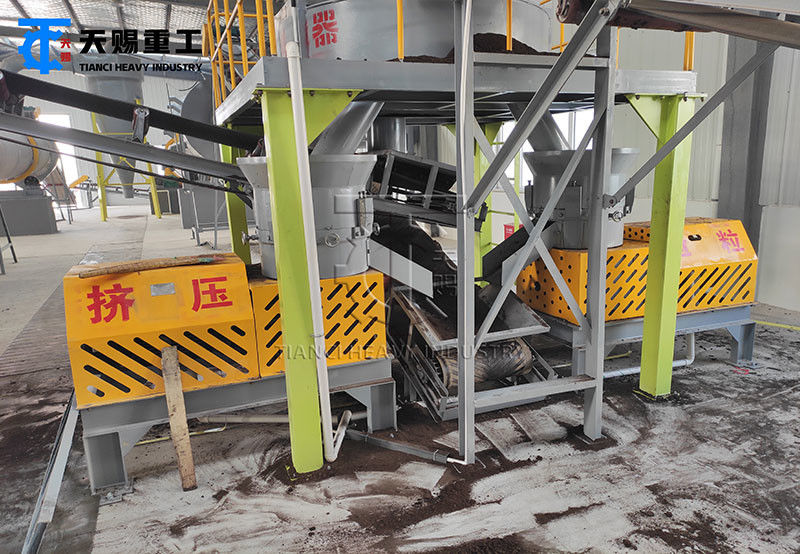Maszyna do wytwarzania granulów z nawozu krowiego nawozu nawozowego granulator nawozu organicznego Linia produkcyjna płaskiej obróbki